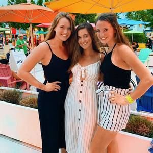 Meet your Posher, Carson